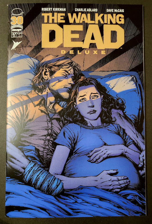 The Walking Dead Deluxe #37 (VF/NM)