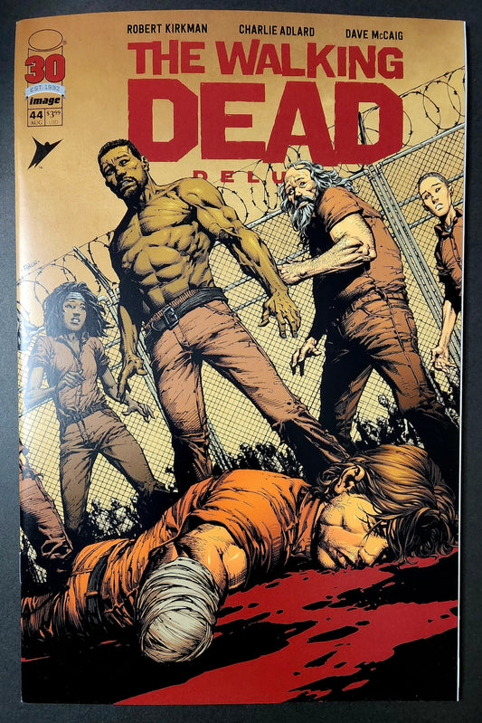The Walking Dead Deluxe #44 (NM)