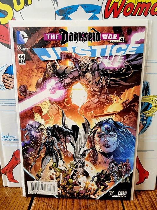 Justice League #44 (NM-)