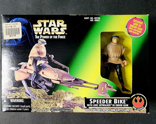 Star Wars: The Power of the Force Speeder Bike with Luke Skywalker in Endor Gear